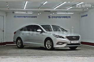 KMHE241AGHA305617 2017 HYUNDAI LF SONATA 1.7 DIESEL STYLE-1