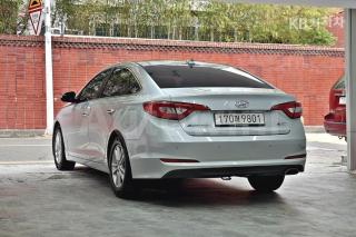 KMHE241AGHA305617 2017 HYUNDAI LF SONATA 1.7 DIESEL STYLE-3