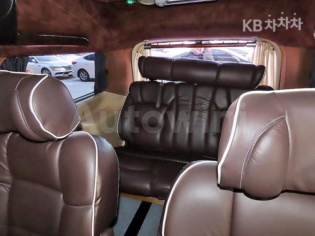 2014 HYUNDAI GRAND STAREX H-1 11 SEATS LIMOUSINE VIP PACKAGE - 12