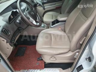 2016 SSANGYONG KORANDO TURISMO 9 SEATS 4WD OUTDOOR EDITION - 5