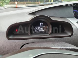 2016 SSANGYONG KORANDO TURISMO 9 SEATS 4WD OUTDOOR EDITION - 6