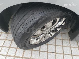 2016 SSANGYONG KORANDO TURISMO 9 SEATS 4WD OUTDOOR EDITION - 19