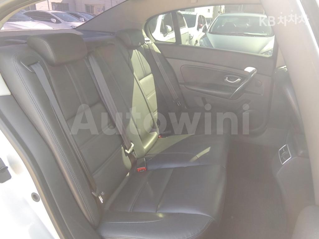 2013 RENAULT SAMSUNG  SM5 PLATINUM LE BASIC - 9