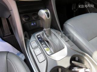 2017 HYUNDAI  MAXCRUZ GASOLINE(람다)3.3V6 GDI 4WD EXCLUSIVE SPECIAL 6인 - 11