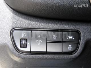 2021 KIA SELTOS 1.6 DIESEL 2WD SIGNATURE - 15