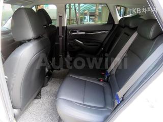 2021 KIA SELTOS 1.6 DIESEL 2WD SIGNATURE - 17