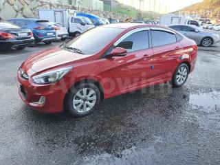 KMHCT41BEHU135353 2017 HYUNDAI ACCENT  1.4 VVT MORDERN-2