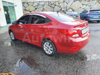 KMHCT41BEHU135353 2017 HYUNDAI ACCENT  1.4 VVT MORDERN-4