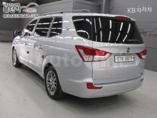 KPBKJ3AN1FP105824 2015 SSANGYONG KORANDO TURISMO 4WD EXTREME 9 SEATS-2