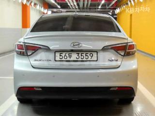 KMHE3411BFA000951 2015 HYUNDAI LF SONATA HYBRID 2.0 HEV MORDERN-2