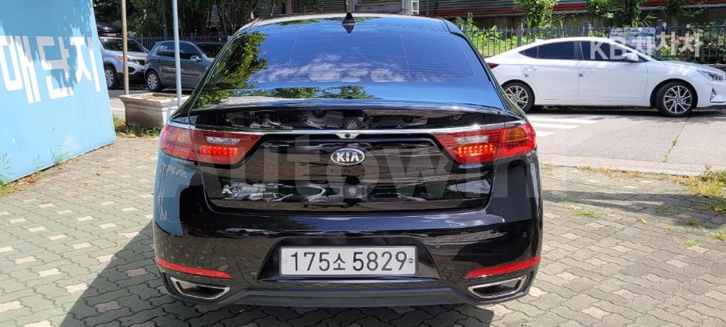 2018 KIA  K7 CADENZA 3.0 LPI LUXURY - 3