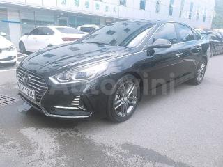 KMHE341AGJA359369 2018 HYUNDAI SONATA RISE 1.7 DIESEL PREMIUM-1