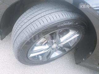 2018 HYUNDAI SONATA RISE 1.7 DIESEL PREMIUM - 18