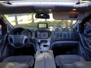 2017 HYUNDAI  GRAND STAREX 웨건 11 SEATS 4WD MORDERN - 7