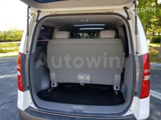 2017 HYUNDAI  GRAND STAREX 웨건 11 SEATS 4WD MORDERN - 17