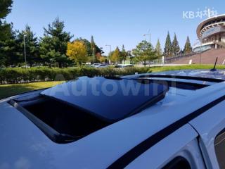 2017 HYUNDAI  GRAND STAREX 웨건 11 SEATS 4WD MORDERN - 18