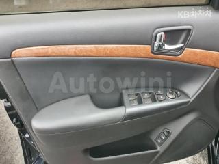 2010 HYUNDAI NF SONATA TRANSFORM N20 PREMIER BLACK ADVANCED - 15