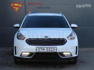 KNACC81CGHA027963 2017 KIA NIRO 1.6 NOBLESSE-1