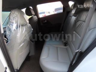 KNACC81CGHA027963 2017 KIA NIRO 1.6 NOBLESSE-5