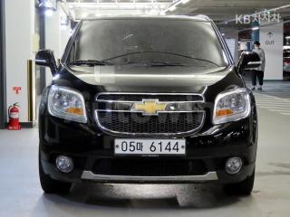 KLAYA75ADHK621108 2017 GM DAEWOO (CHEVROLET) ORLANDO LPG PERFECT BLACK-1