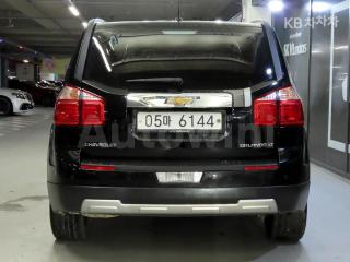 KLAYA75ADHK621108 2017 GM DAEWOO (CHEVROLET) ORLANDO LPG PERFECT BLACK-4