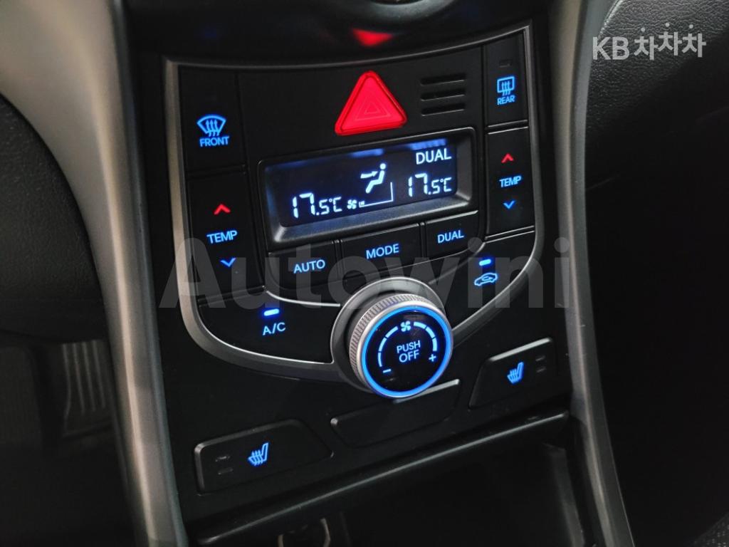 2014 HYUNDAI AVANTE MD ELANTRA M16 GDI SMART - 8