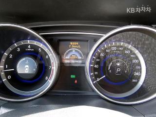 2011 HYUNDAI YF SONATA Y20 TOP 와인SPECIAL - 9