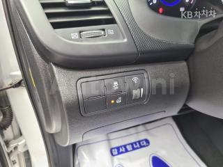 2017 HYUNDAI ACCENT  1.4 VVT PREMIUM - 10