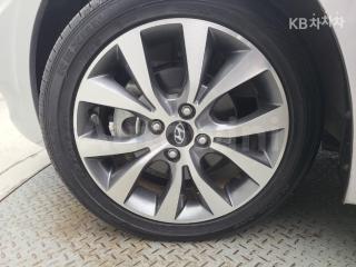 2017 HYUNDAI ACCENT  1.4 VVT PREMIUM - 17