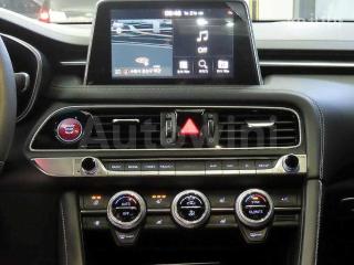 2020 GENESIS G70 2.0T AWD SPORT PACKAGE - 11