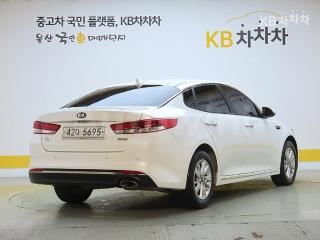 KNAGS415GJA236193 2018 KIA K5 2ND GEN OPTIMA 1.7 DIESEL MX PRESTIGE-1