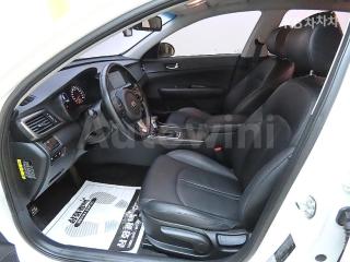 2018 KIA K5 2ND GEN OPTIMA 1.7 DIESEL MX PRESTIGE - 10