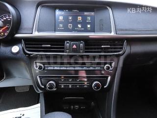 2018 KIA K5 2ND GEN OPTIMA 1.7 DIESEL MX PRESTIGE - 17