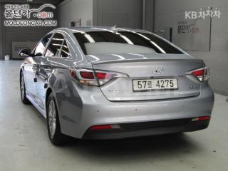 KMHE3411BHA055754 2017 HYUNDAI LF SONATA HYBRID 2.0 HEV MORDERN-3