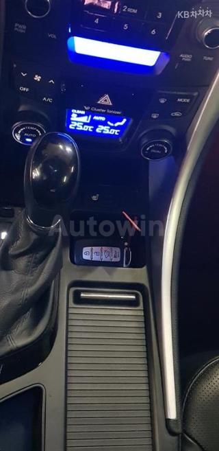 2014 HYUNDAI YF SONATA THE BRILLIANT CVVL SMART - 8