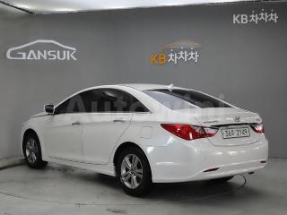 KMHEC41LBEA628084 2014 HYUNDAI YF SONATA THE BRILLIANT LPI MORDERN-2