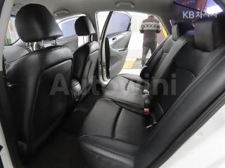 2014 HYUNDAI YF SONATA THE BRILLIANT LPI MORDERN - 9