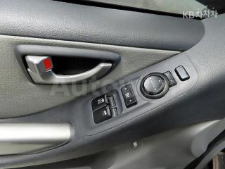 2014 HYUNDAI GRAND STAREX H-1 5 SEATS VAN CVX LUXURY - 13
