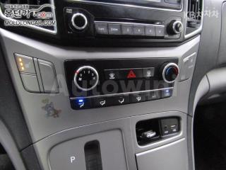 2017 HYUNDAI GRAND STAREX H-1 5 SEATS LPI VAN CVX LUXURY - 11
