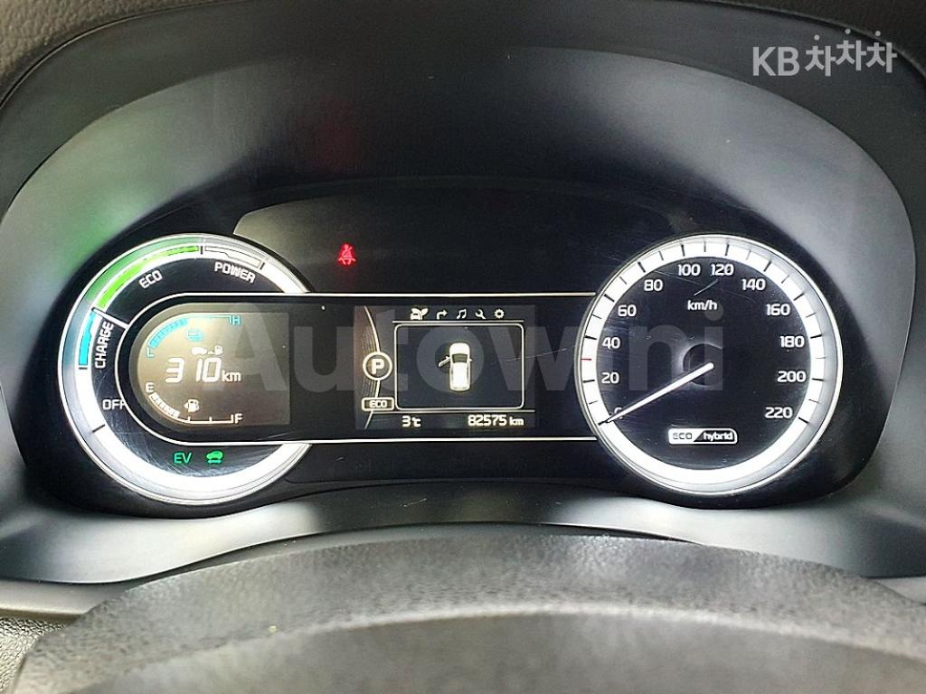 KNACB81CGHA000901 2017 KIA NIRO 1.6 PRESTIGE-4