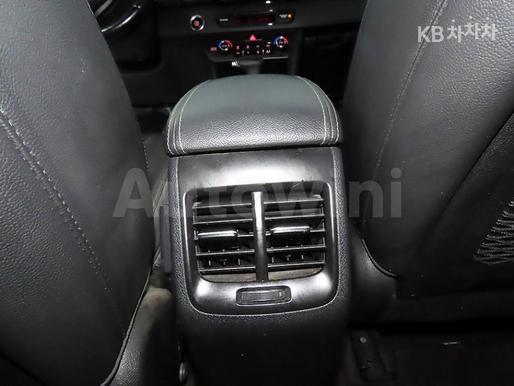 2017 KIA NIRO 1.6 PRESTIGE - 14
