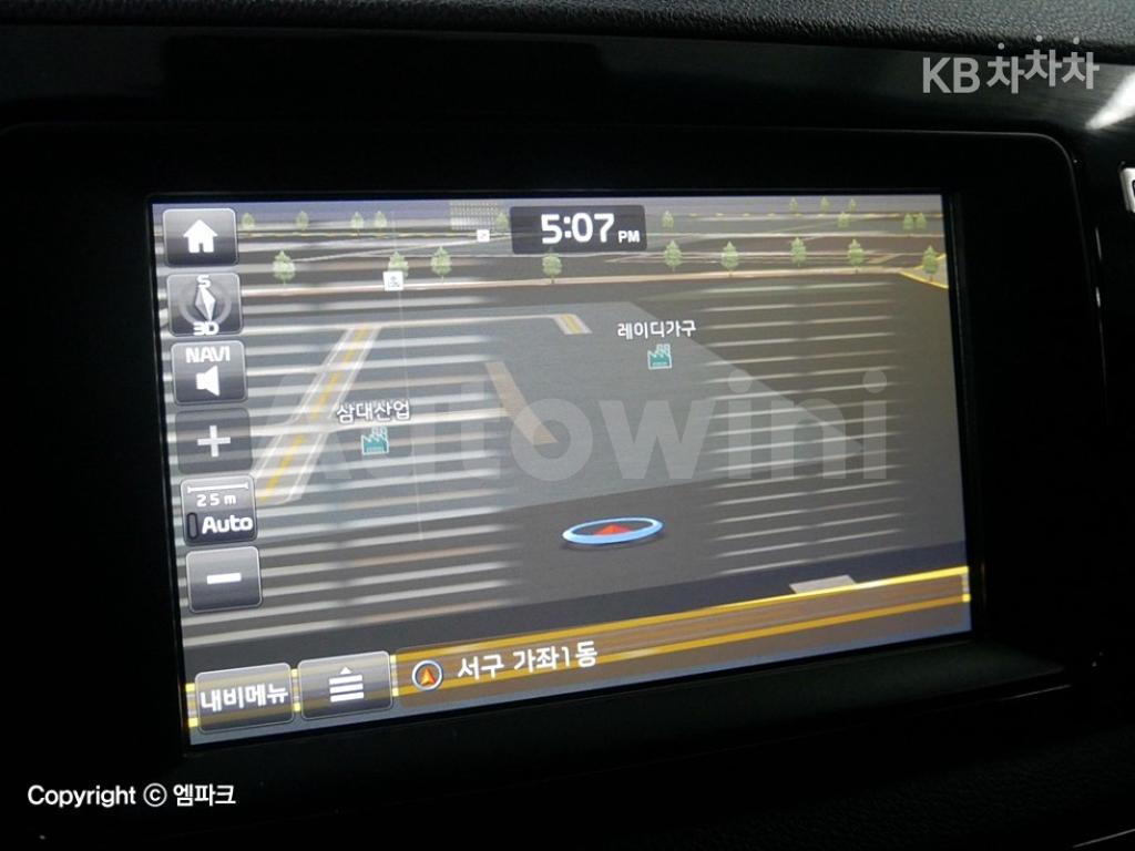 2016 KIA NIRO 1.6 PRESTIGE - 15