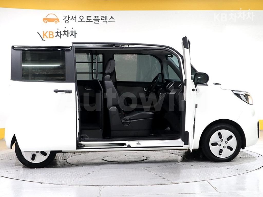 2020 KIA  RAY VAN 1.0 GASOLINE VAN LUXURY SPECIAL - 17