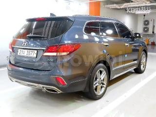 KMHSN81XBJU276421 2018 HYUNDAI  MAXCRUZ DIESEL(E-VGT)R2.2 2WD EXCLUSIVE 6 SEATS-3