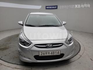 KMHCT41BEHU274529 2017 HYUNDAI ACCENT  1.4 VVT MORDERN-1