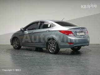 KMHCU41BEKU463152 2019 HYUNDAI ACCENT  1.4 VVT PREMIUM-2