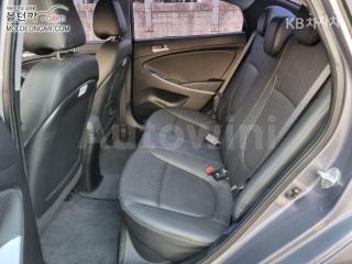 2017 HYUNDAI ACCENT  1.4 VVT MORDERN - 15
