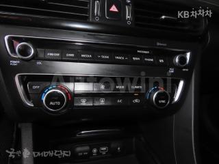 2016 KIA K5 2ND GEN OPTIMA 1.7 DIESEL MX PRESTIGE - 15