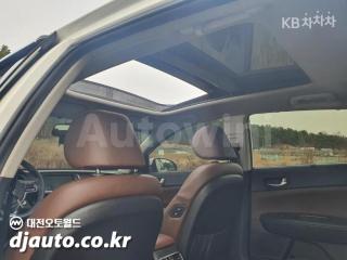 2016 KIA K5 2ND GEN OPTIMA 1.7 DIESEL SX NOBLESSE - 9
