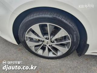 2016 KIA K5 2ND GEN OPTIMA 1.7 DIESEL SX NOBLESSE - 19
